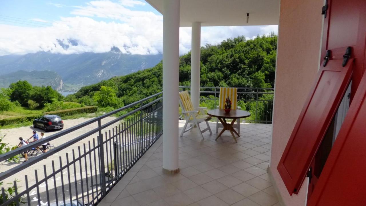 Hotel Rosalpina Riva del Garda Buitenkant foto